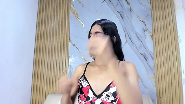 Luluu_08 webcam