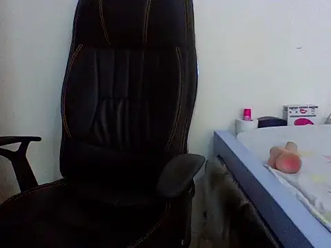 Lovey_daisy15 webcam