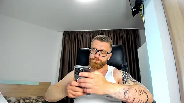 Findom_guy webcam
