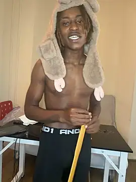 DarkSkinStroker webcam