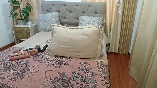 sasi_luna webcam