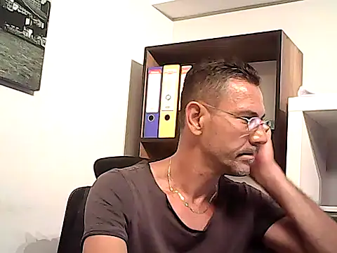 mastercharisma35 webcam