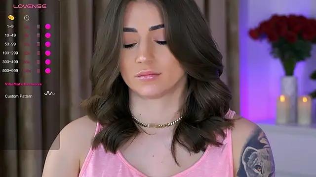 AishaSins webcam
