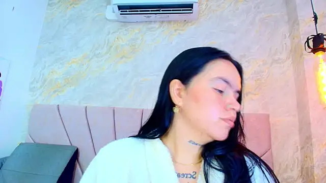 Mia_candy_0 webcam