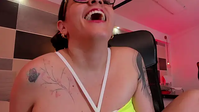 Zara_Jackson webcam