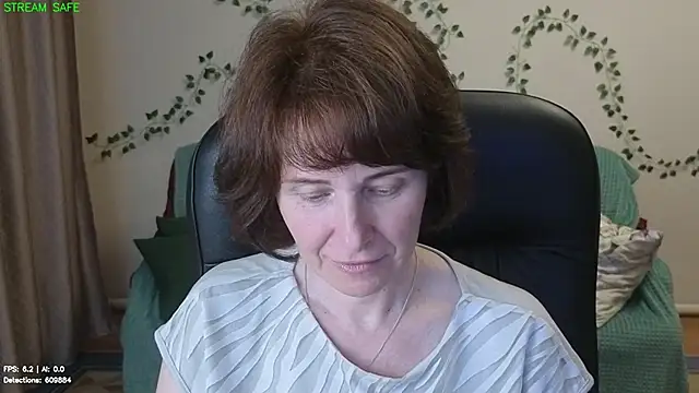 Lia_Tito webcam
