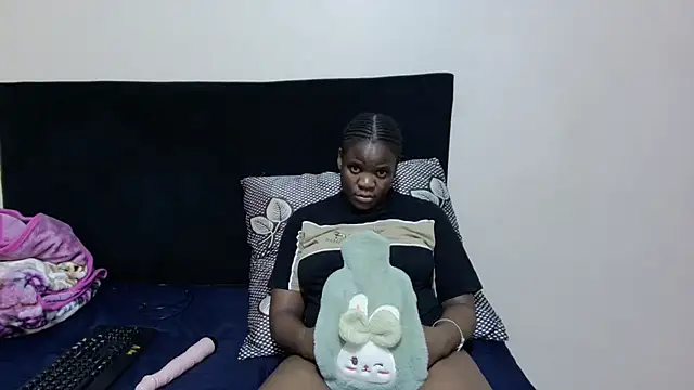 SweetTitties21 webcam