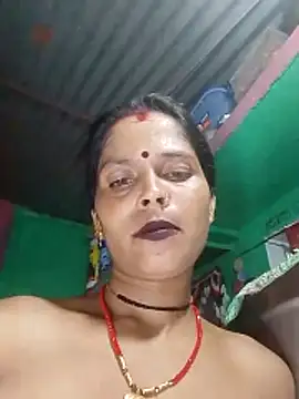 Hot_bh87 webcam