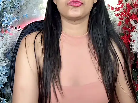 Love_Sonam0 webcam
