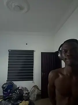 Topboyese webcam