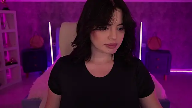 Daenerys_Daenn webcam