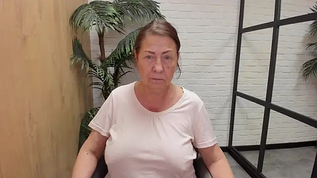 LindaPassionate webcam