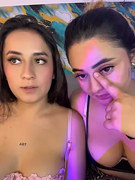 Antonella_Julieta webcam