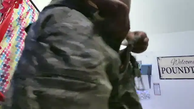 ROCKHARDDADDY86 webcam