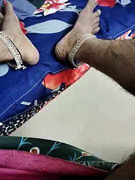 Tamilrojanew webcam