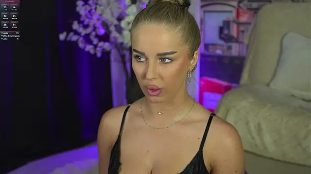 AubrieleRouj1 webcam