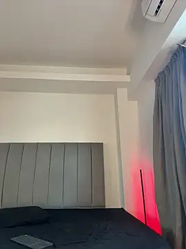 leonienoire webcam