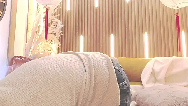 Velvet_Curly webcam