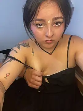 Aly_96 webcam