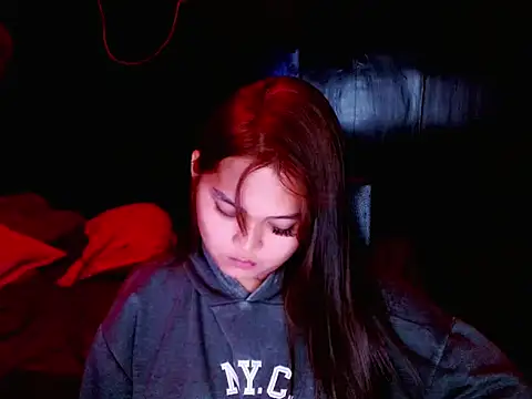 Lianneeeeee1 webcam