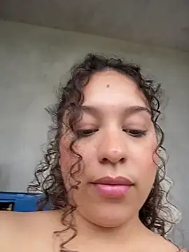 Shara_dreams webcam