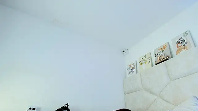 elizawiliamst webcam