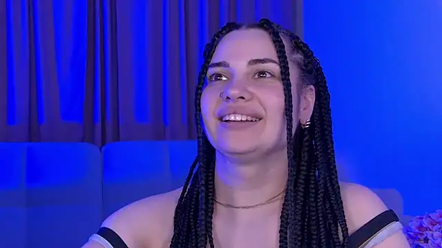AdrianaToress webcam