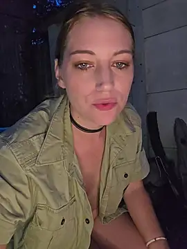 XLisaxx live cam on StripChat
