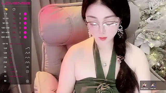 Monica-666888- webcam