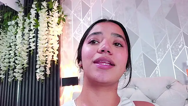 Zaira_bonny live cam on StripChat