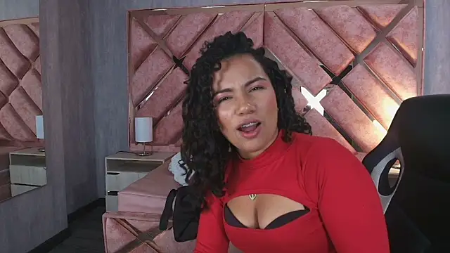 TamaraaHoney webcam
