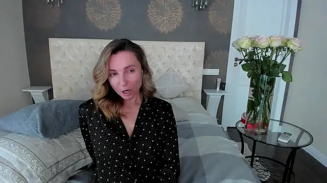 AllisonWilliams webcam