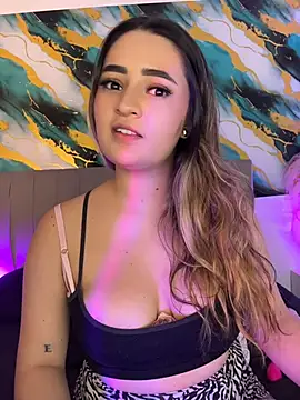 Antonella_Julieta webcam