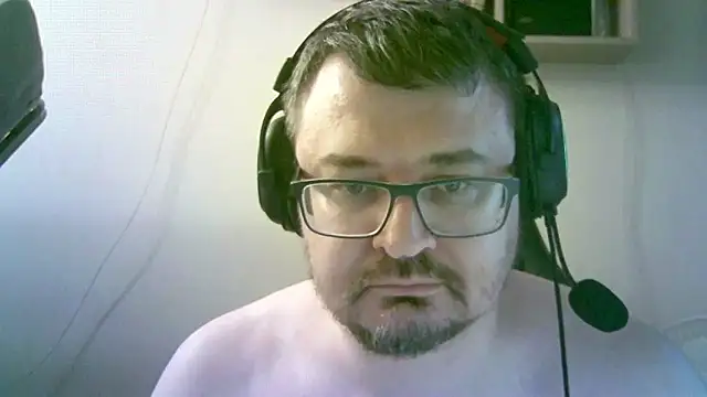 SirAbuser webcam