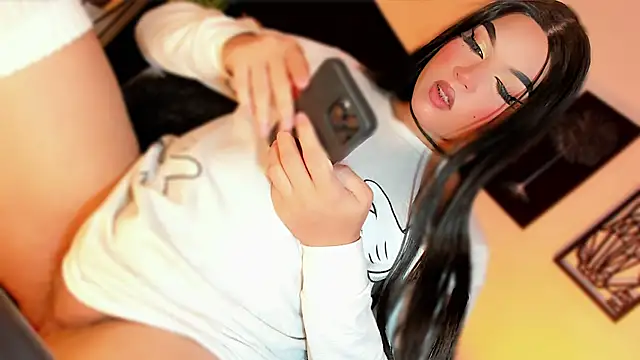 misstreslatin webcam