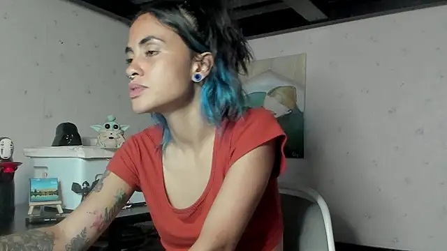 azula_lillet live cam on StripChat