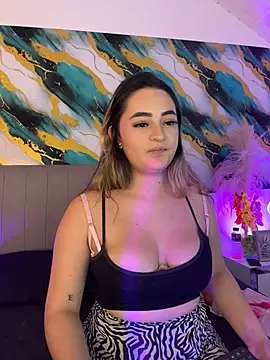 Antonella_Julieta webcam