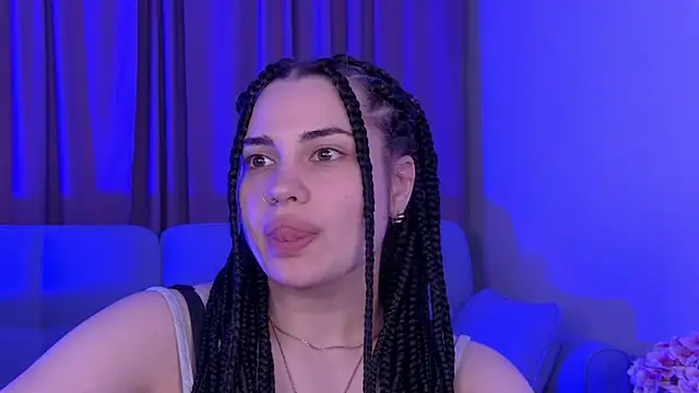 AdrianaToress webcam