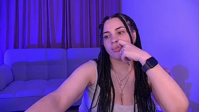 AdrianaToress webcam