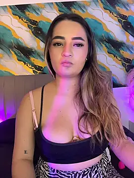 Antonella_Julieta webcam