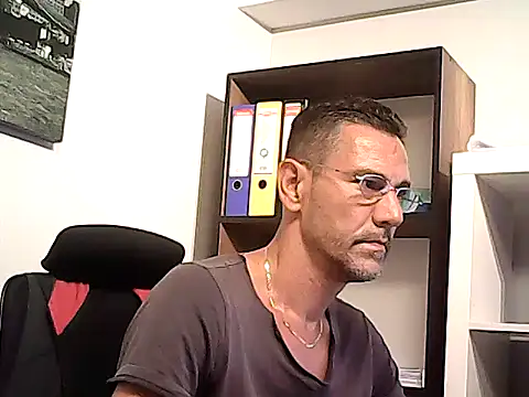 mastercharisma35 webcam