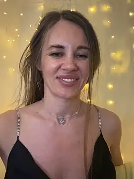LucieMack webcam