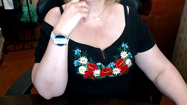 AlisaHot55 webcam