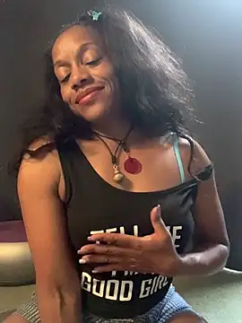 NatalieGainer_goodies webcam