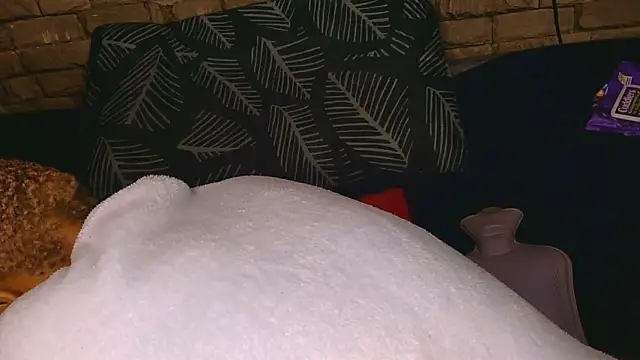 Sweethoneyglow webcam