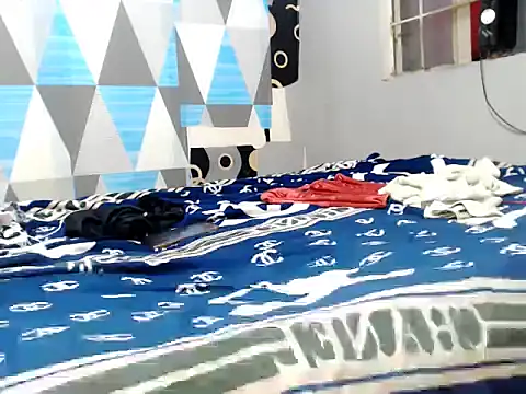 Trish_CurveCock webcam