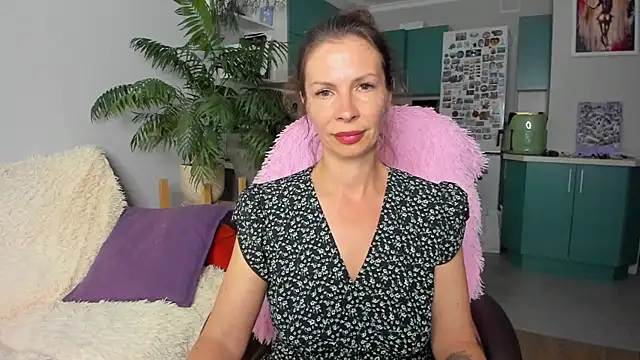 ChristinaGlory webcam