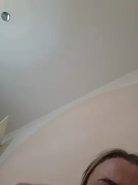Dirtyfeelin webcam