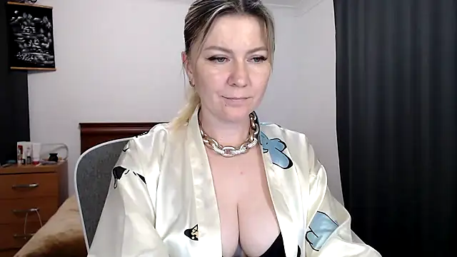 ParadiseAlina webcam