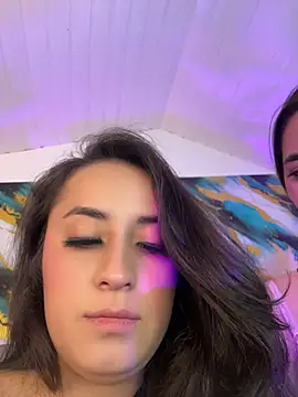 Antonella_Julieta webcam